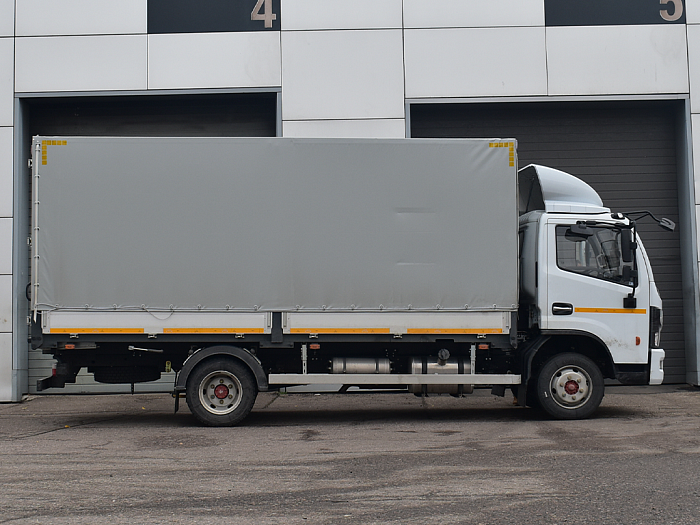 Тентованный фургон DongFeng Z55L
